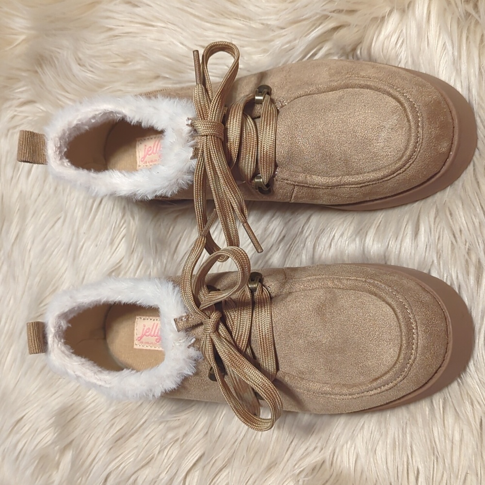 Tan jellypop fur lined tan Laceup shoes size 9M - Picture 2 of 8